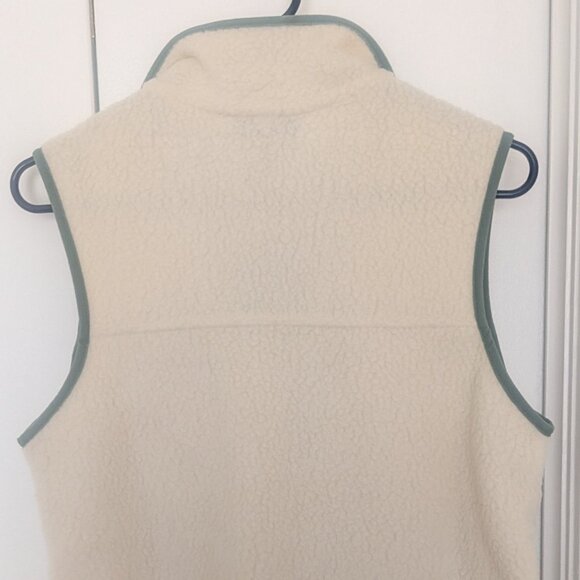 PATAGONIA W's Retro Pile Fleece Vest Size S - NWT - Picture 3 of 6